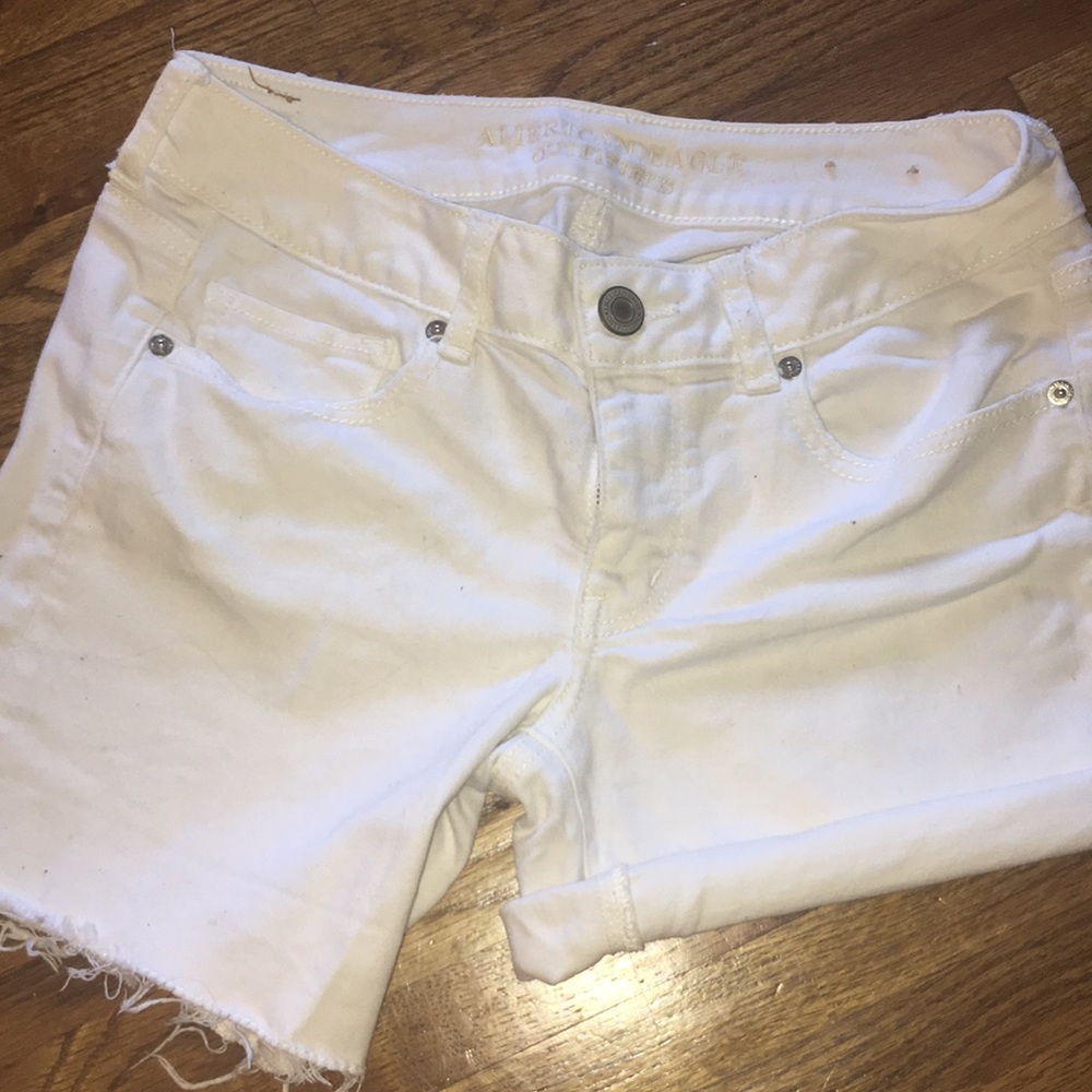 American Eagle white denim shorts